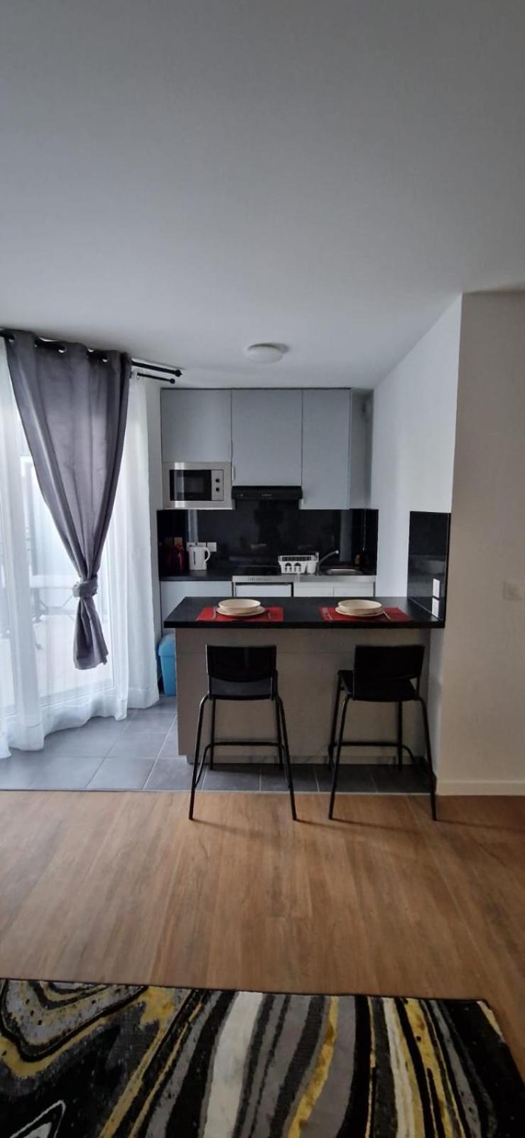 Residence Marceau Drancy Esterno foto