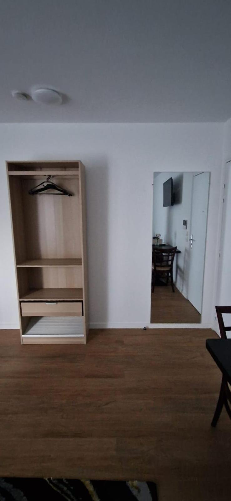 Residence Marceau Drancy Esterno foto